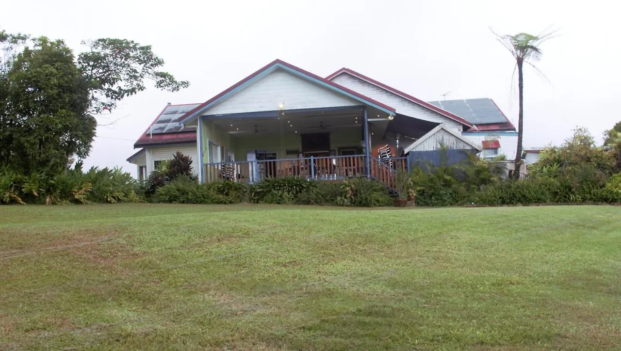 Bed & Breakfast Falls Teahouse Millaa Millaa Australia